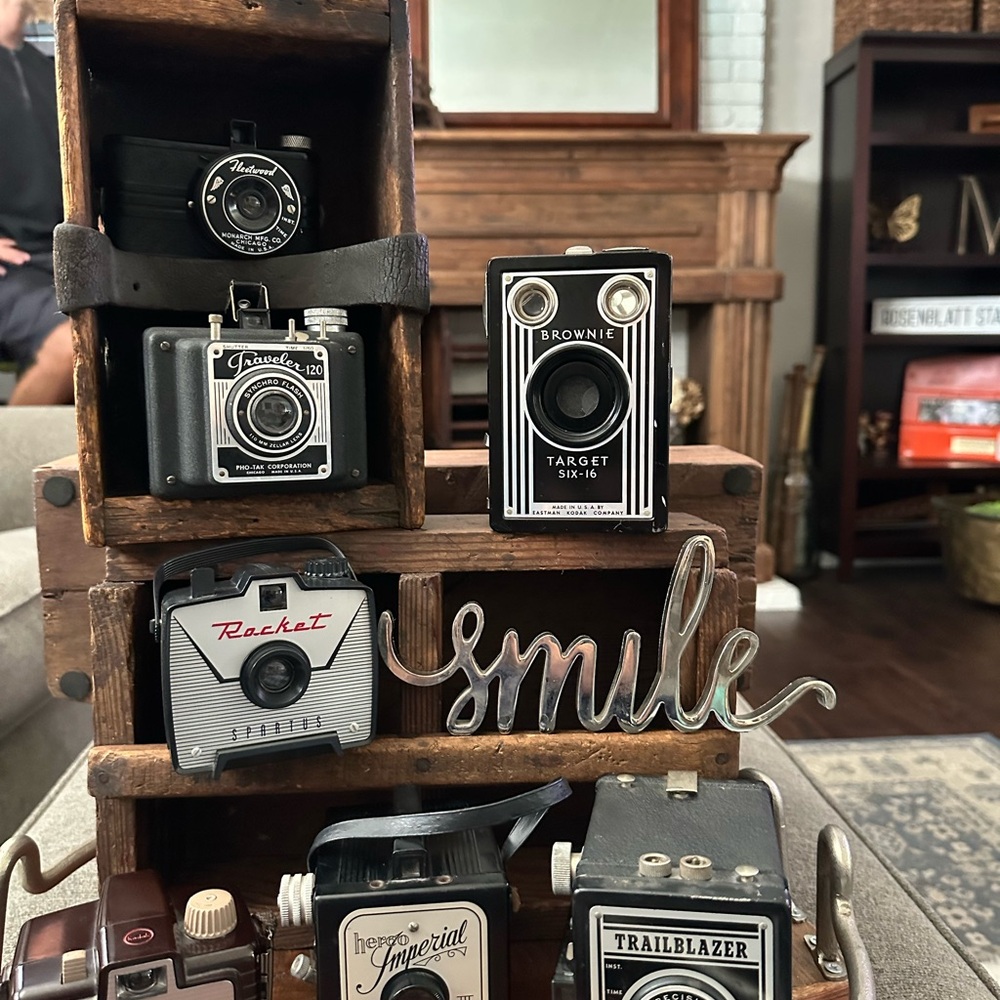 Vintage Antique Brownie Target Six-16 Camera